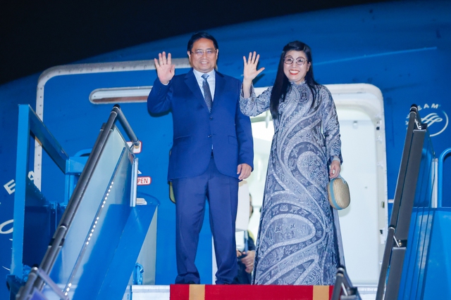 Prime Minister Pham Minh Chinh begins first official visit to Estonina- Ảnh 1. Prime Minister Pham Minh Chinh begins first official visit to Estonina- Ảnh 1.