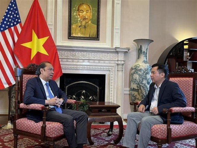 Viet Nam, U.S. mark 30 years of remarkable diplomatic journey- Ảnh 2. Viet Nam, U.S. mark 30 years of remarkable diplomatic journey- Ảnh 2.