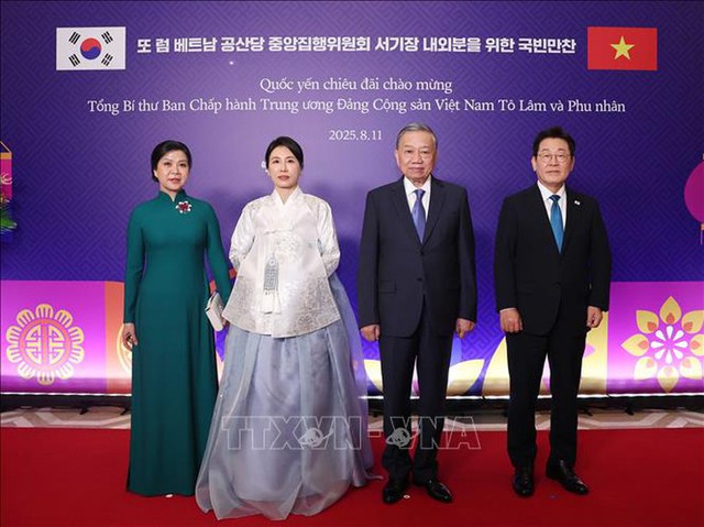 Party leader attends state banquet hosted by South Korean President- Ảnh 1.