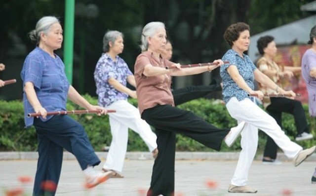 Viet Nam's life expectancy rises by 30 years in six decades- Ảnh 1. Viet Nam's life expectancy rises by 30 years in six decades- Ảnh 1.
