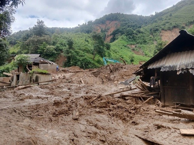 Gov’t approves emergency aid for flood-hit provinces- Ảnh 1.