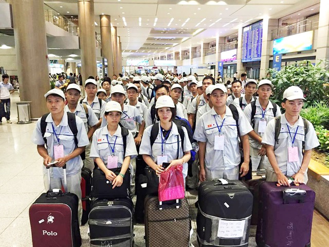 Nearly 98,000 workers sent abroad in eight months - Ảnh 1.