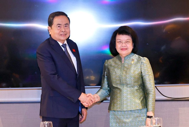 Top Vietnamese legislator meets with foreign leaders in Kuala Lumpur- Ảnh 1.