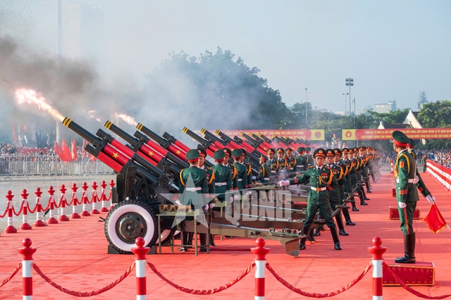 Viet Nam holds grand ceremony to mark 80th National Day- Ảnh 1.