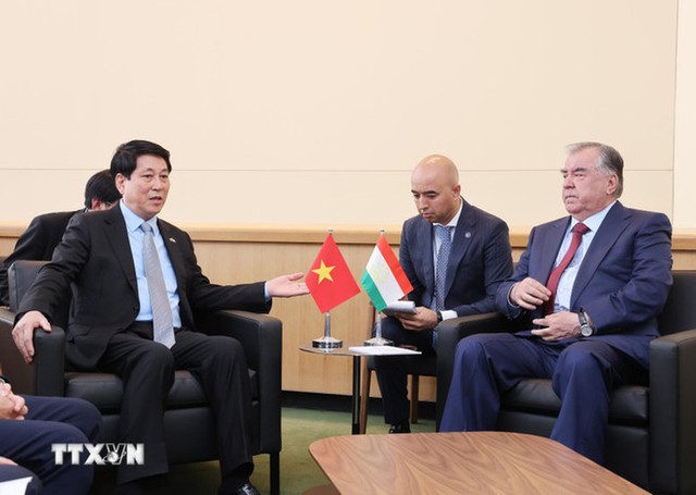 State President meets foreign leaders on UNGA general debate sidelines - Ảnh 2.