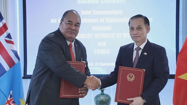 Viet Nam, Tuvalu establish diplomatic relations- Ảnh 1.