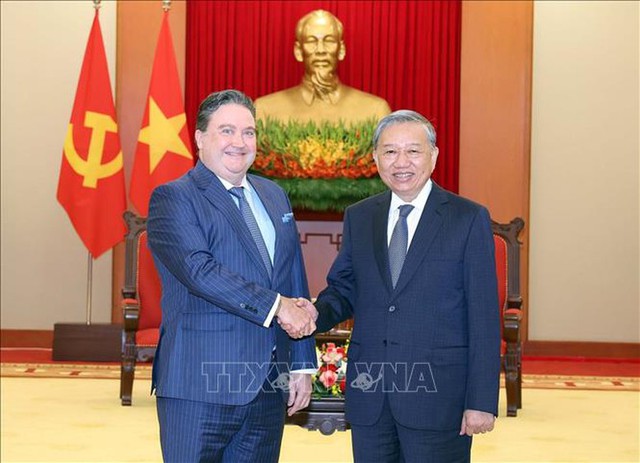 Party leader describes U.S. as partner of strategic importance - Ảnh 1. Party leader describes U.S. as partner of strategic importance - Ảnh 1.