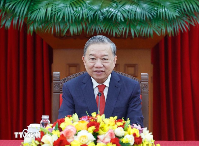 To Lam holds phone conversation with top Chinese leader Xi Jinping- Ảnh 1. To Lam holds phone conversation with top Chinese leader Xi Jinping- Ảnh 1.