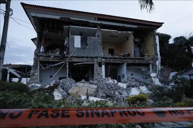 Top Vietnamese leader extends condolences to Panama over serious earthquake- Ảnh 1.