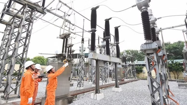 PM orders urgent measures to ensure power supply through 2030- Ảnh 1.