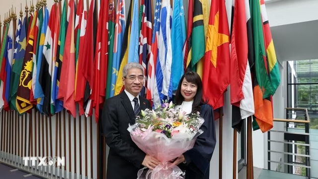 First Vietnamese female Judge sworn in at International Tribunal for the Law of the Sea in Hamburg- Ảnh 1.