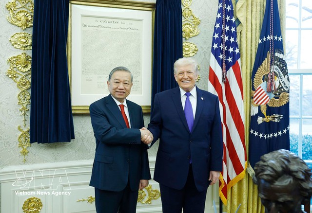 General Secretary To Lam meets President Donald Trump at White House- Ảnh 1. General Secretary To Lam meets President Donald Trump at White House- Ảnh 1.