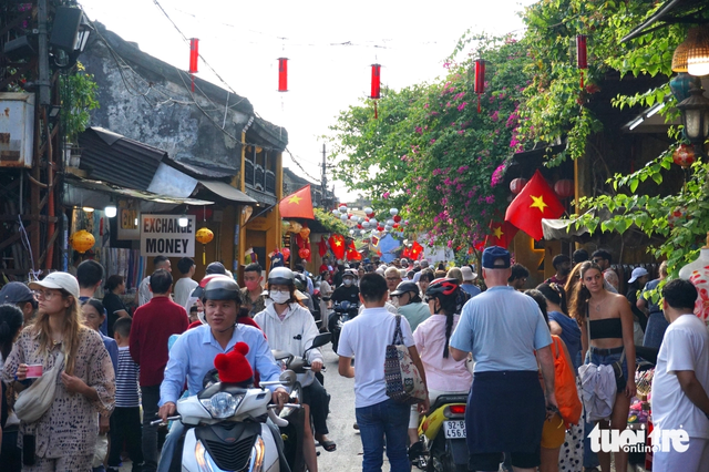 Hoi An among best destinations in Asia to experience Lunar New Year by Time Out- Ảnh 1.