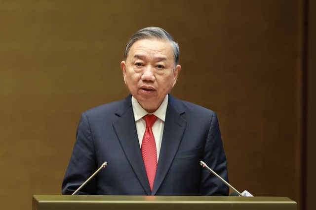 Party leader stresses new mindset in implementing Resolution of 14th National Party Congress- Ảnh 1.