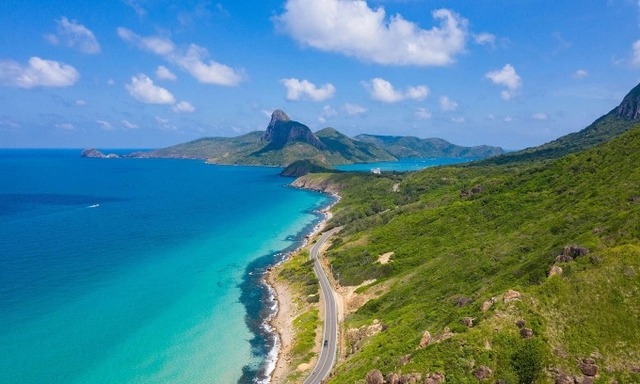 Con Dao named among top honeymoon destinations for 2026- Ảnh 1.