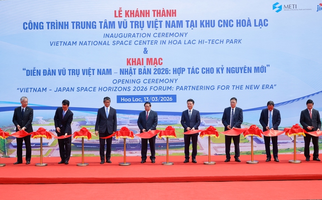 Viet Nam National Space Center inaugurated- Ảnh 1.