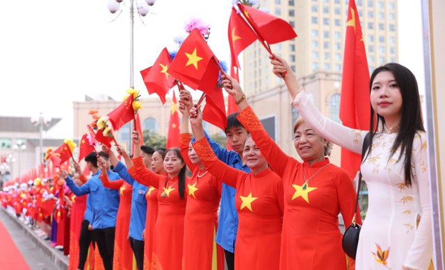 10th Viet Nam – China Border Defense Friendship Exchange begins- Ảnh 6.