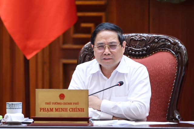 Prime Minister orders prompt construction of strategic petroleum storage depot to enhance national energy autonomy- Ảnh 1.