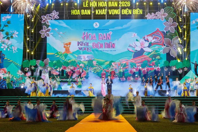 Ban Flower Festival 2026 opens in Dien Bien province- Ảnh 2. Ban Flower Festival 2026 opens in Dien Bien province- Ảnh 2.