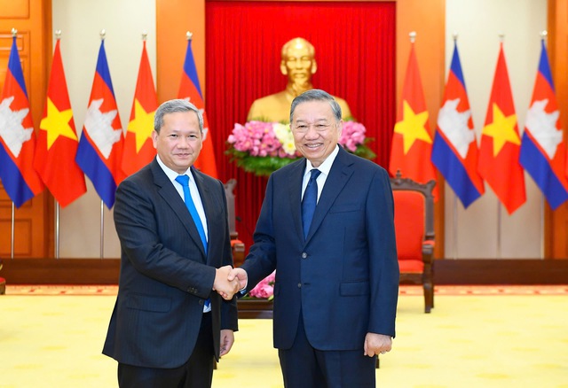 General Secretary, President To Lam hosts reception for Cambodian Prime Minister Hun Manet- Ảnh 1. General Secretary, President To Lam hosts reception for Cambodian Prime Minister Hun Manet- Ảnh 1.