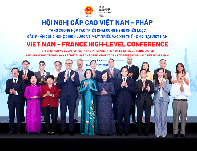 Fostering localization of vaccine manufacturing in Viet Nam - Ảnh 1.