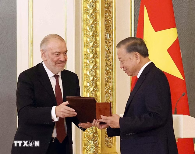 Top leader To Lam honored with 2026 Leo Tolstoy International Peace Prize- Ảnh 1.