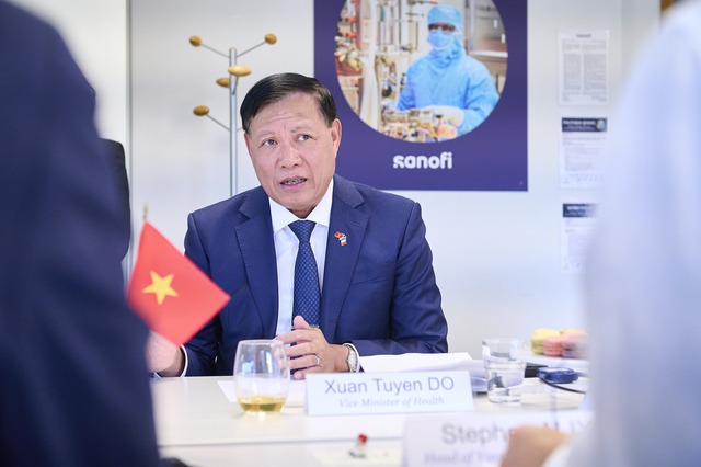 Sanofi and VNVC sign Joint Declaration on next-generation vaccine manufacturing in Viet Nam- Ảnh 4.