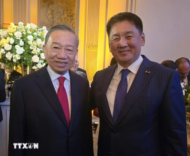 Top leader To Lam meets UN Secretary-General in New York - Ảnh 2.
