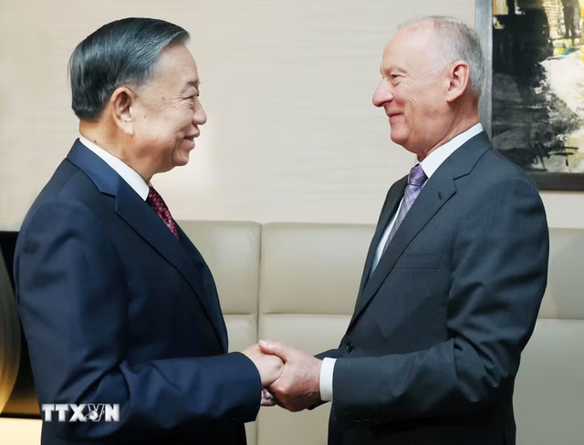 Top Vietnamese leader meets Russian Presidential aide Nikolai Patrushev- Ảnh 1.