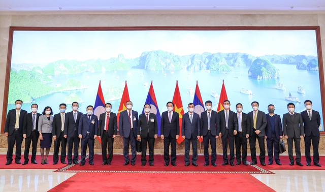 Thắt chặt mối quan hệ gắn bó giữa Văn phòng Chính phủ Việt Nam và Văn phòng Phủ Thủ tướng Lào - Ảnh 4.