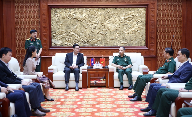 Lực lượng vũ trang đóng góp quan trọng vào quan hệ hữu nghị đặc biệt Việt Nam - Lào - Ảnh 1.