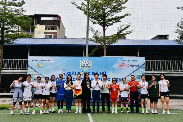 Bế mạc Giải bóng đá nữ Khối các cơ quan Trung ương lần thứ III - Ảnh 3.