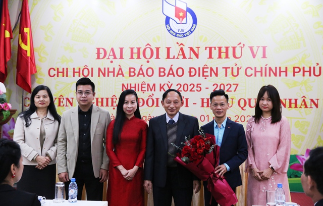 Đại hội Chi hội Nhà báo Báo Điện tử Chính phủ: Chuyên nghiệp - Đổi mới - Hiệu quả - Nhân văn- Ảnh 3.