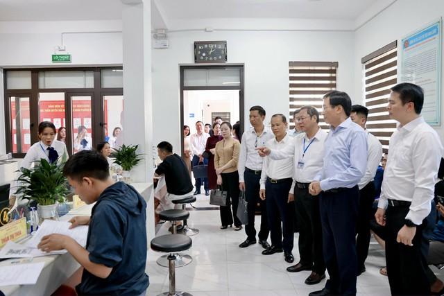 Tạo đột phá trong cải cách TTHC, nâng tầm chất lượng phục vụ người dân và doanh nghiệp- Ảnh 1. Tạo đột phá trong cải cách TTHC, nâng tầm chất lượng phục vụ người dân và doanh nghiệp- Ảnh 1.