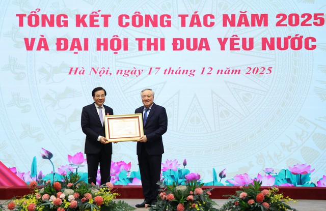 Thi đua thực chất, xây dựng Văn phòng Chính phủ vững mạnh- Ảnh 2.