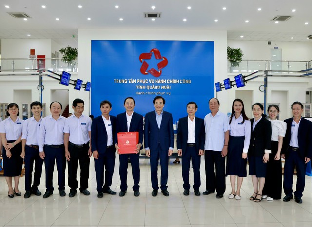 Đẩy mạnh cải cách TTHC, nâng cao chất lượng phục vụ người dân và doanh nghiệp- Ảnh 8.