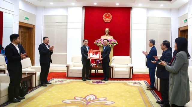 Thắt chặt hơn nữa quan hệ hữu nghị đặc biệt Việt Nam – Lào- Ảnh 3.