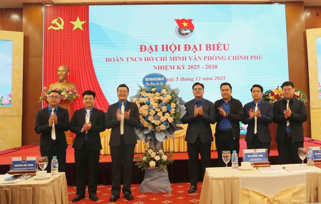 Thanh niên VPCP: Phát huy tinh thần ‘Xung kích - Sáng tạo - Đổi mới - Chuyên nghiệp - Hiệu quả’- Ảnh 3. Thanh niên VPCP: Phát huy tinh thần ‘Xung kích - Sáng tạo - Đổi mới - Chuyên nghiệp - Hiệu quả’- Ảnh 3.