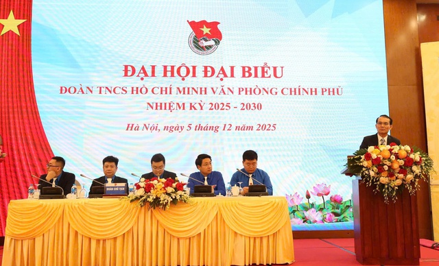 Thanh niên VPCP: Phát huy tinh thần ‘Xung kích - Sáng tạo - Đổi mới - Chuyên nghiệp - Hiệu quả’- Ảnh 1. Thanh niên VPCP: Phát huy tinh thần ‘Xung kích - Sáng tạo - Đổi mới - Chuyên nghiệp - Hiệu quả’- Ảnh 1.