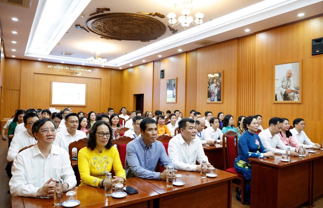 Học Bác để nâng cao nhận thức chính trị, lan tỏa lòng yêu nước- Ảnh 4. Học Bác để nâng cao nhận thức chính trị, lan tỏa lòng yêu nước- Ảnh 4.