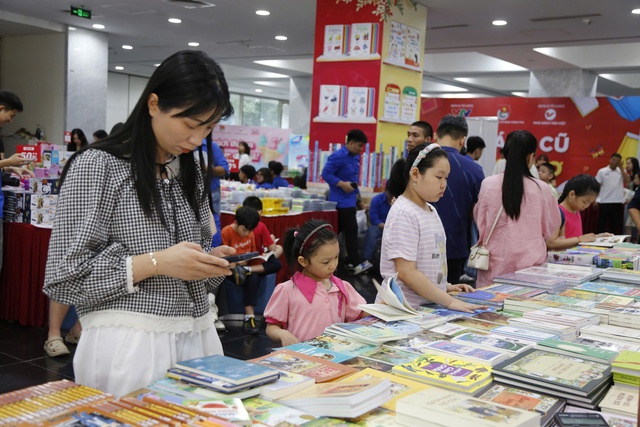 Lan tỏa tinh thần học tập để vươn mình làm chủ tương lai- Ảnh 4. Lan tỏa tinh thần học tập để vươn mình làm chủ tương lai- Ảnh 4.