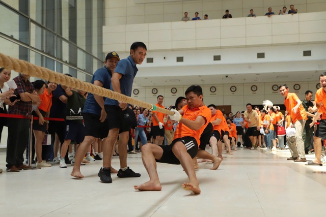 Sôi nổi hoạt động giao lưu thể thao chào mừng 80 năm Văn phòng Chính phủ- Ảnh 6.