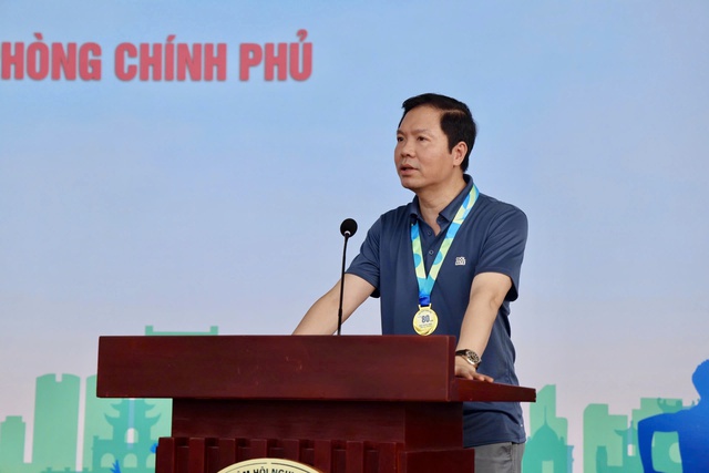 Giao lưu thể thao chào mừng 80 năm Ngày truyền thống Văn phòng Chính phủ- Ảnh 1. Giao lưu thể thao chào mừng 80 năm Ngày truyền thống Văn phòng Chính phủ- Ảnh 1.