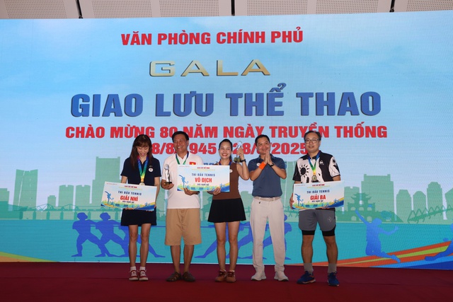 Sôi nổi hoạt động giao lưu thể thao chào mừng 80 năm Văn phòng Chính phủ- Ảnh 10.