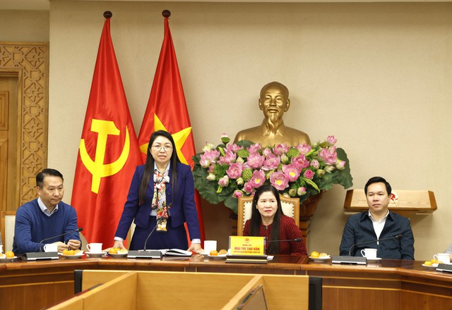 VPCP chúc mừng 80 năm Ngày truyền thống ngành Lưu trữ Việt Nam- Ảnh 3. VPCP chúc mừng 80 năm Ngày truyền thống ngành Lưu trữ Việt Nam- Ảnh 3.