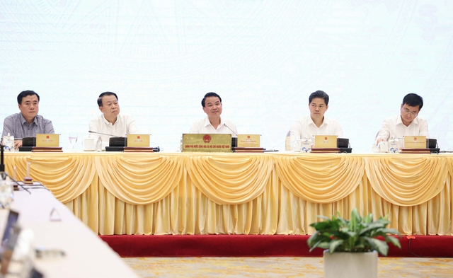 Họp báo Chính phủ thường kỳ tháng 5: Người phát ngôn của Chính phủ chúc mừng báo chí nhân ngày 21/6- Ảnh 2.