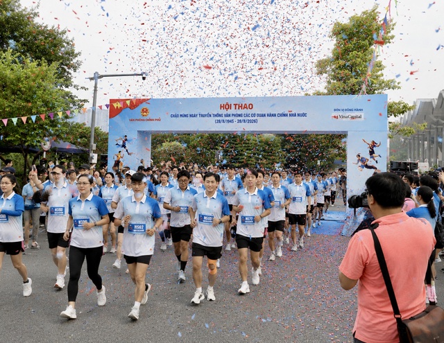 Những khoảnh khắc ấn tượng tại Hội thao chào mừng 81 năm Ngày truyền thống VPCP- Ảnh 10.