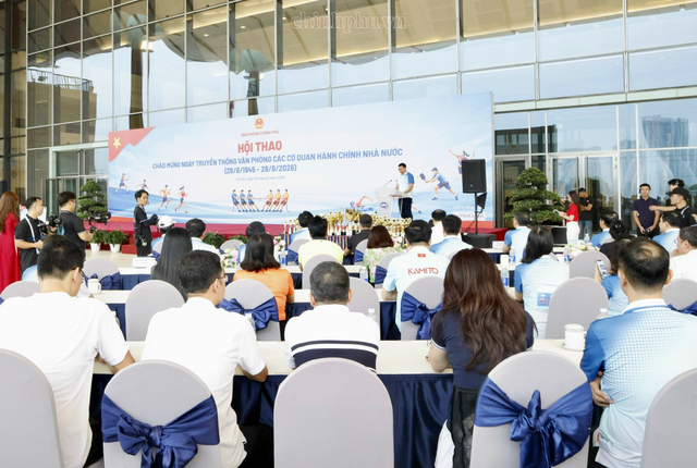 Khai mạc Hội thao giao lưu chào mừng 81 năm Ngày truyền thống VPCP- Ảnh 4.