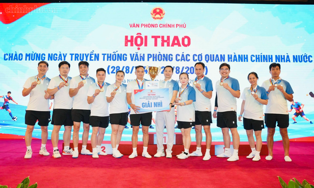 Vinh danh 8 tập thể, 82 cá nhân xuất sắc tại Hội thao VPCP- Ảnh 6.
