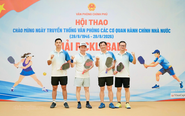 Những khoảnh khắc ấn tượng tại Hội thao chào mừng 81 năm Ngày truyền thống VPCP- Ảnh 1.